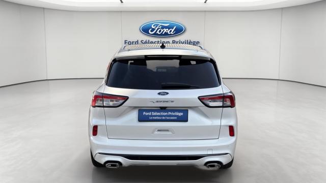 Ford Kuga image 4
