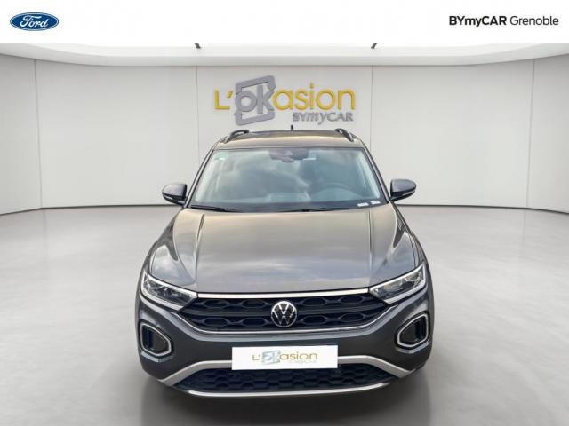 Volkswagen T-Roc image 6