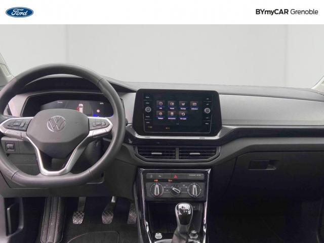 Volkswagen T-Cross image 4