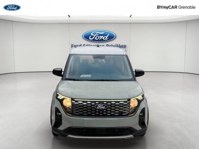 Ford Tourneo image 5