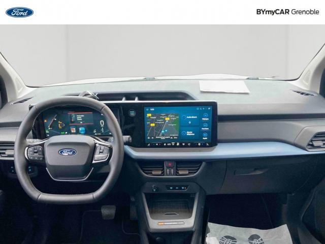 Ford Tourneo image 2