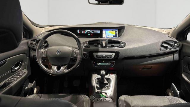 Renault Scénic image 2