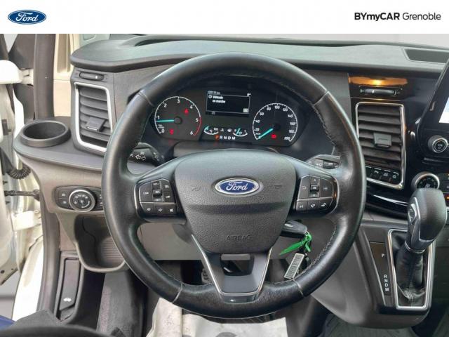 Ford Transit Custom image 3