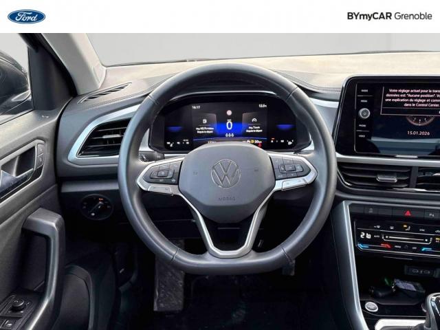 Volkswagen T-Roc image 9
