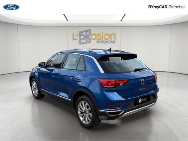 Volkswagen T-Roc image 2