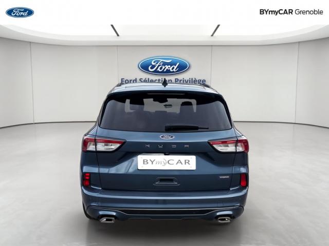 Ford Kuga image 7