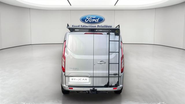 Ford Transit Custom image 9