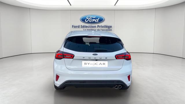 Ford Focus image 6