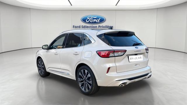 Ford Kuga image 3