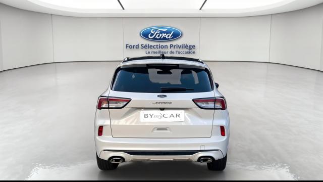 Ford Kuga image 5