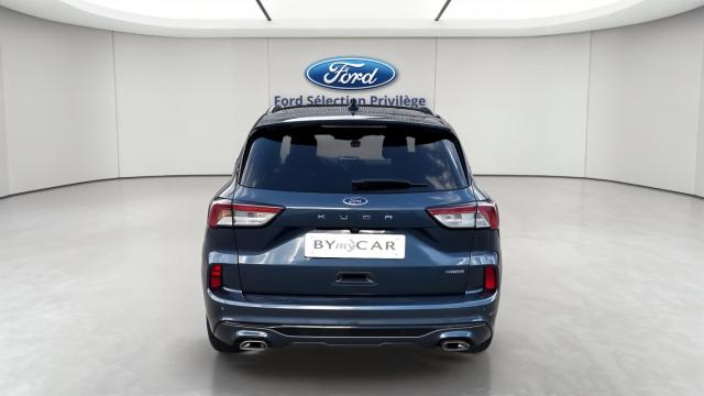 Ford Kuga image 5