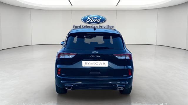 Ford Kuga image 9