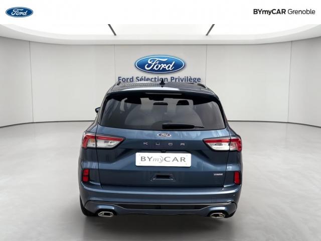 Ford Kuga image 8