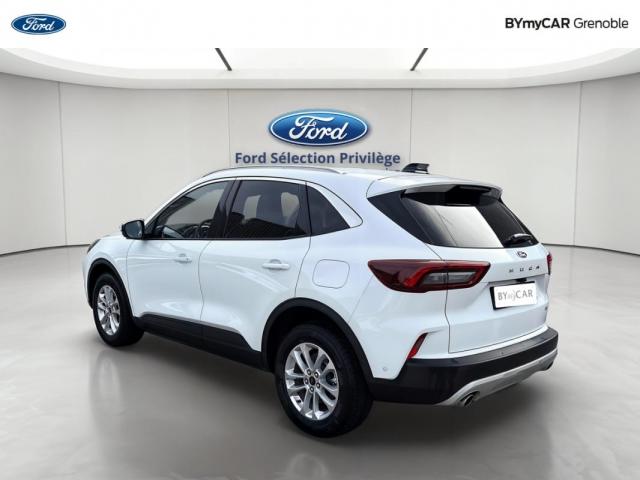 Ford Kuga image 5