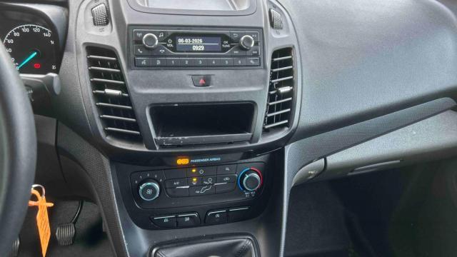 Ford Transit Connect image 4