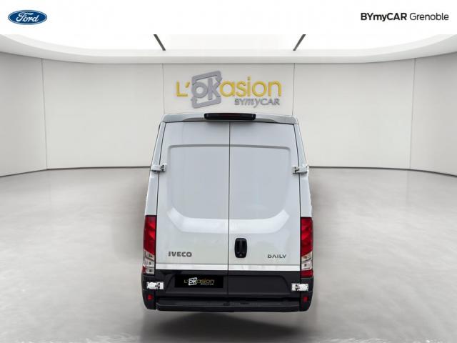 Iveco Daily image 5