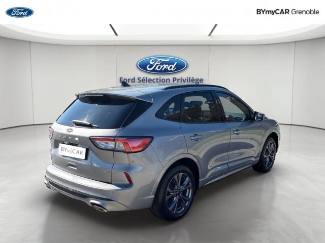 Ford Kuga image 3