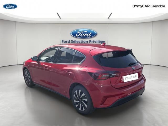 Ford Focus image 2
