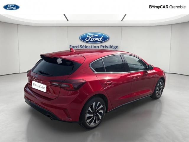 Ford Focus image 5