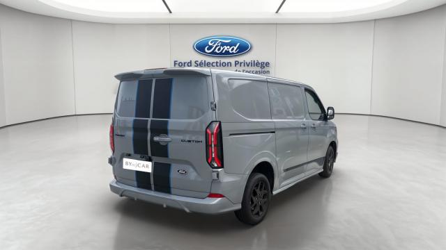 Ford Transit Custom image 5