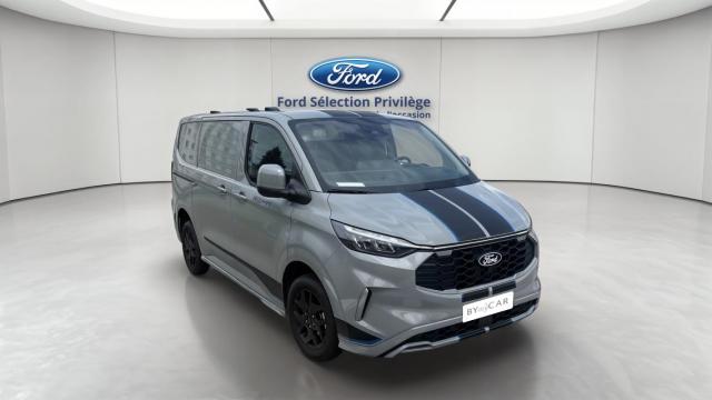 Ford Transit Custom image 6