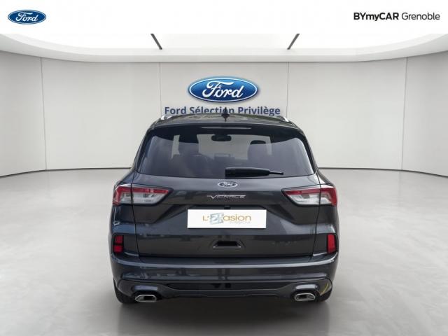 Ford Kuga image 7
