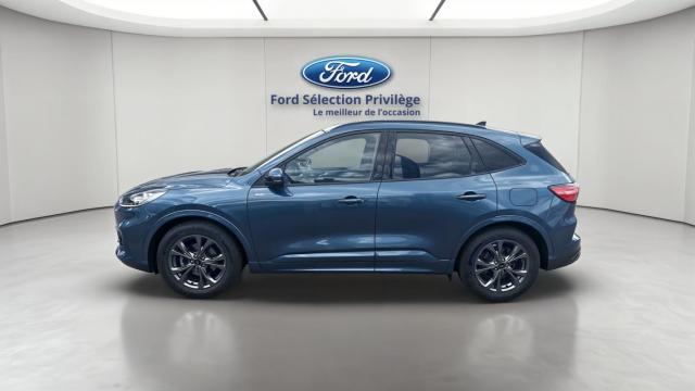 Ford Kuga image 3