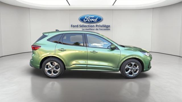Ford Kuga image 7