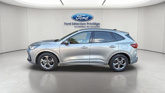 Ford Kuga image 2