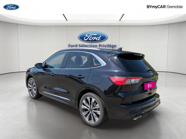 Ford Kuga image 3