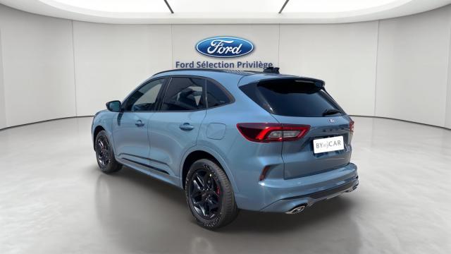 Ford Kuga image 5