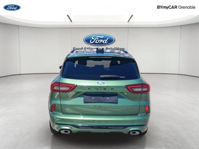 Ford Kuga image 4