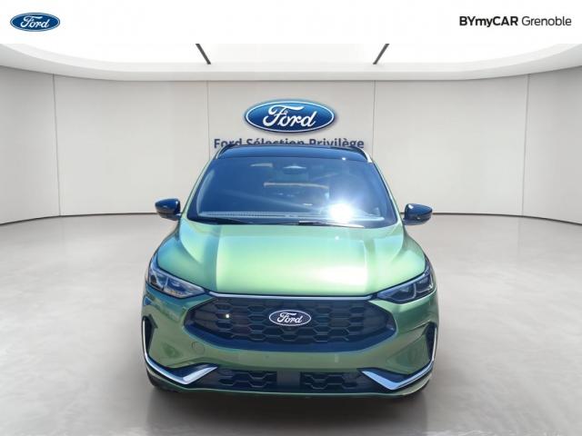 Ford Kuga image 9