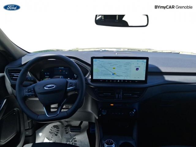 Ford Kuga image 7