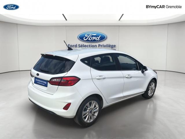 Ford Fiesta image 2