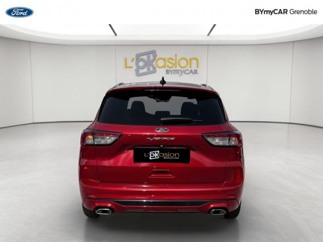 Ford Kuga image 9