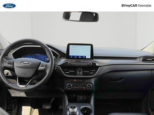 Ford Kuga image 6