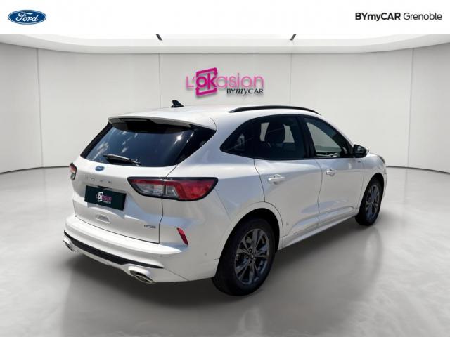 Ford Kuga image 2