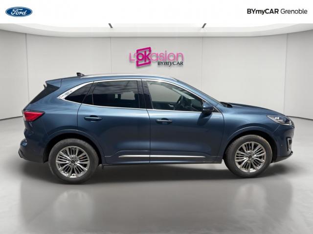 Ford Kuga image 3