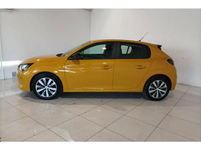 Peugeot 208 image 4