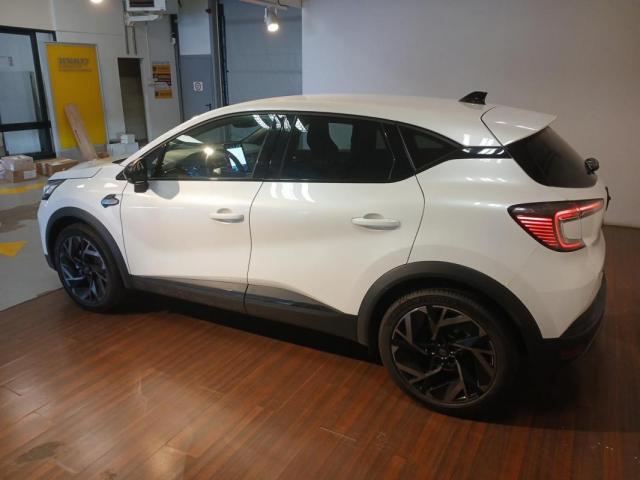 Renault Captur image 8