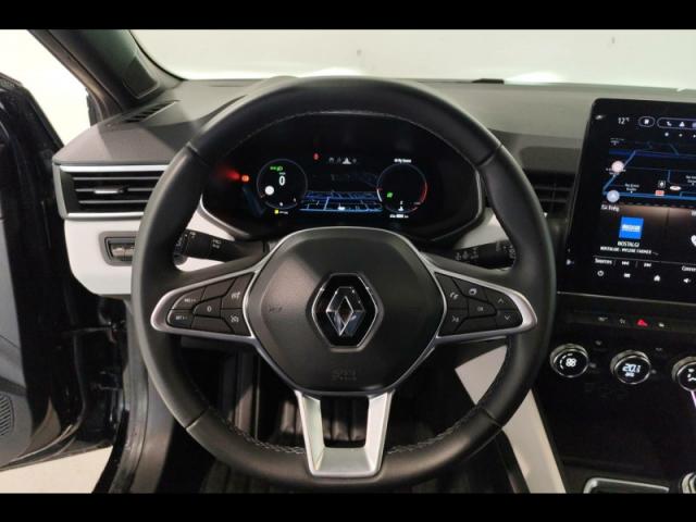 Renault Clio image 2