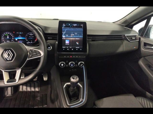 Renault Clio image 6