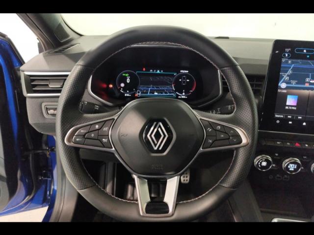 Renault Clio image 2