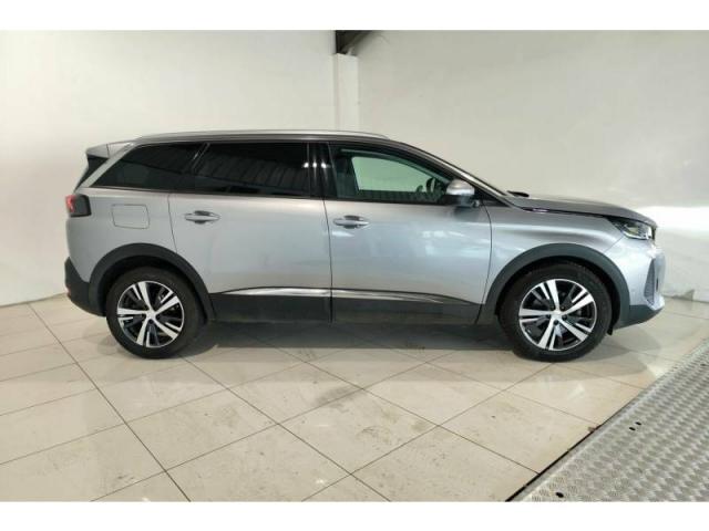 Peugeot 5008 image 6