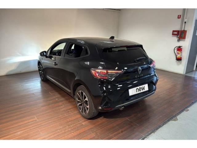 Renault Clio image 6