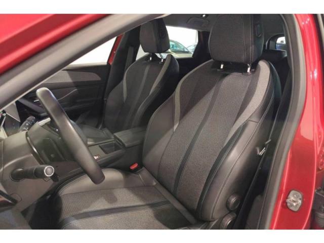 Peugeot 308 image 1