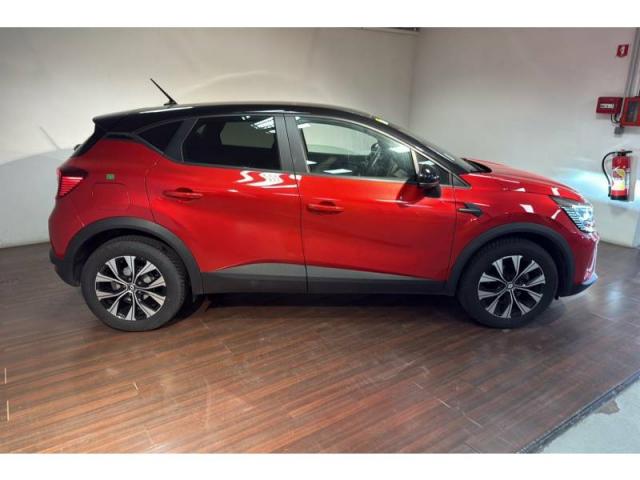 Renault Captur image 9