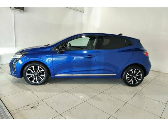 Renault Clio image 9