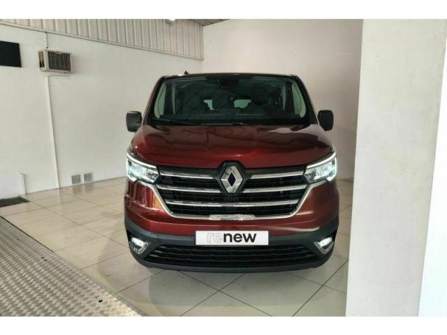 Renault Trafic image 2
